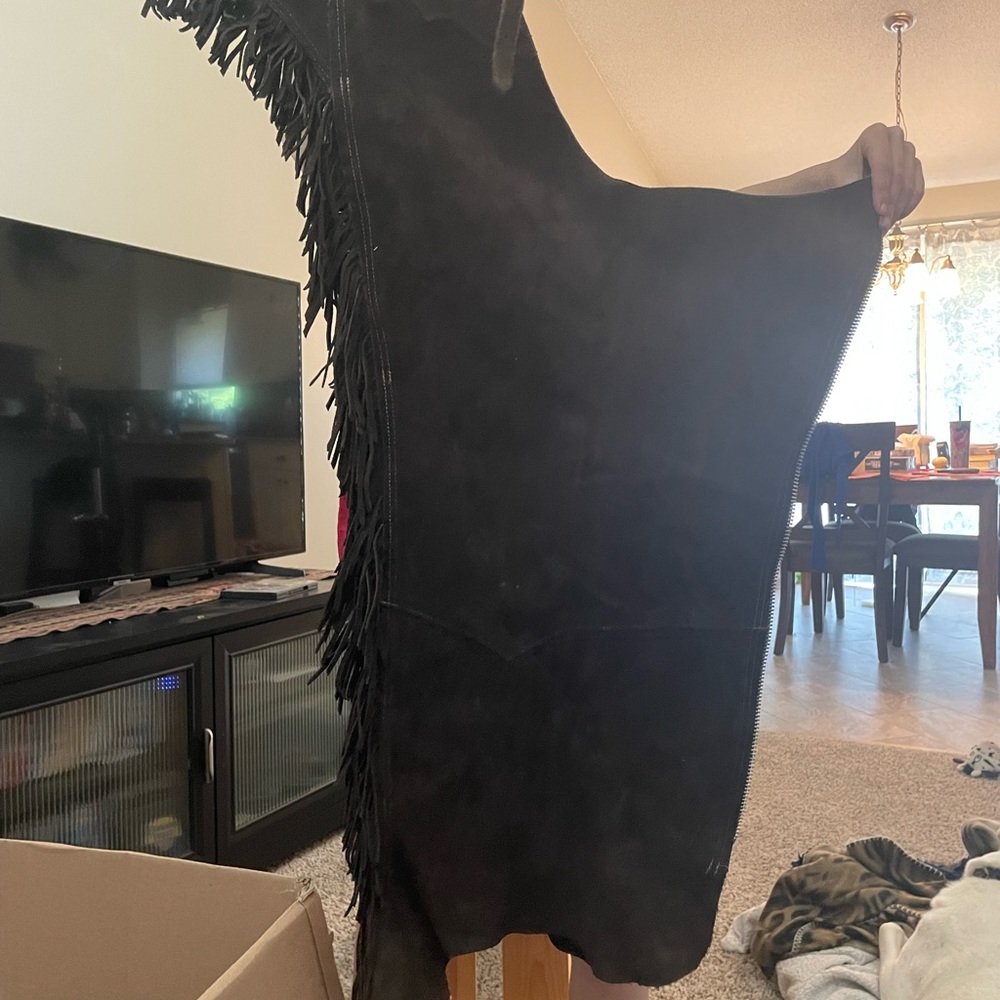 Barnstable Riding black chaps with fringe size women’s xs. Dark brown